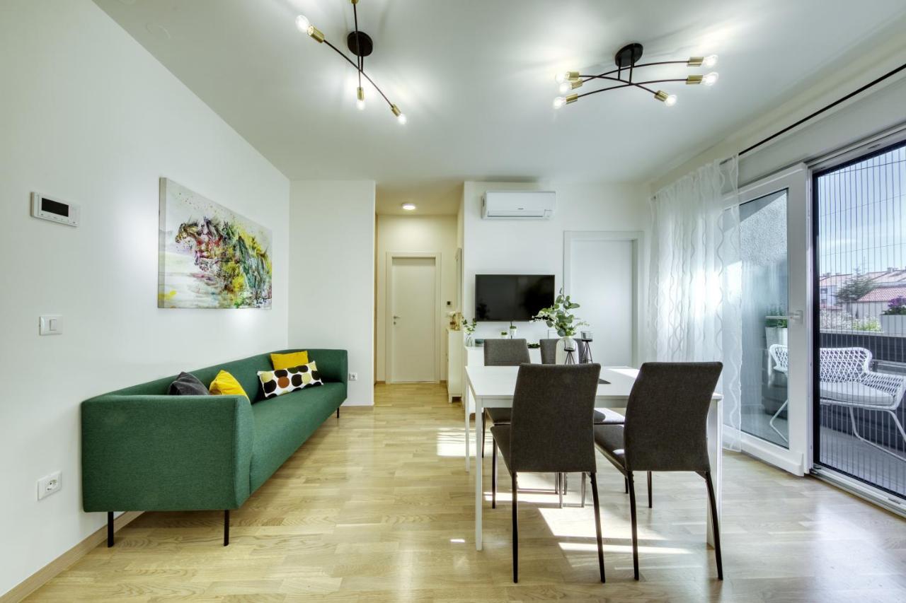 Apartment Alegria Zara Esterno foto