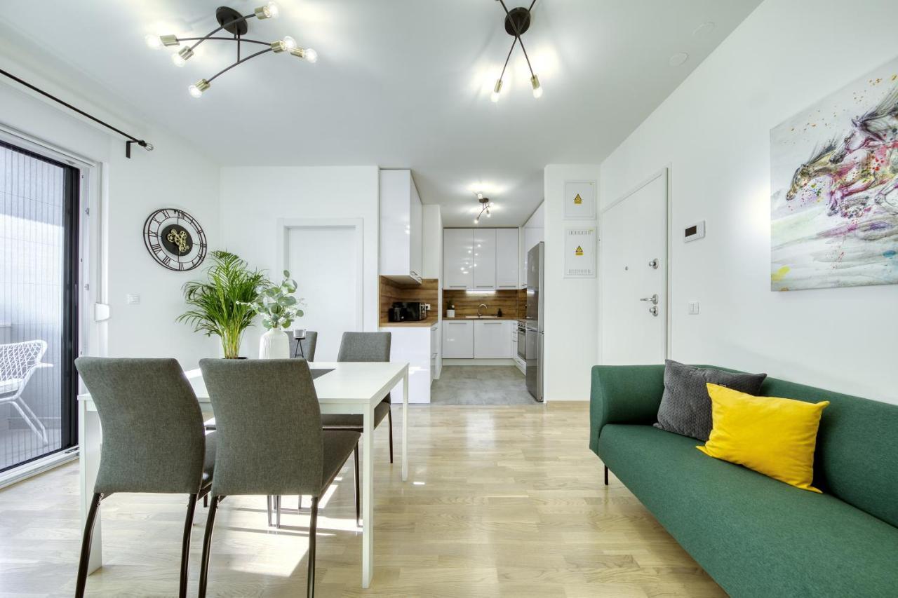 Apartment Alegria Zara Esterno foto